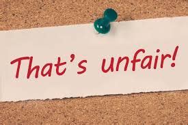 Translate 'unfair' into Tagalog: meaning & definition .